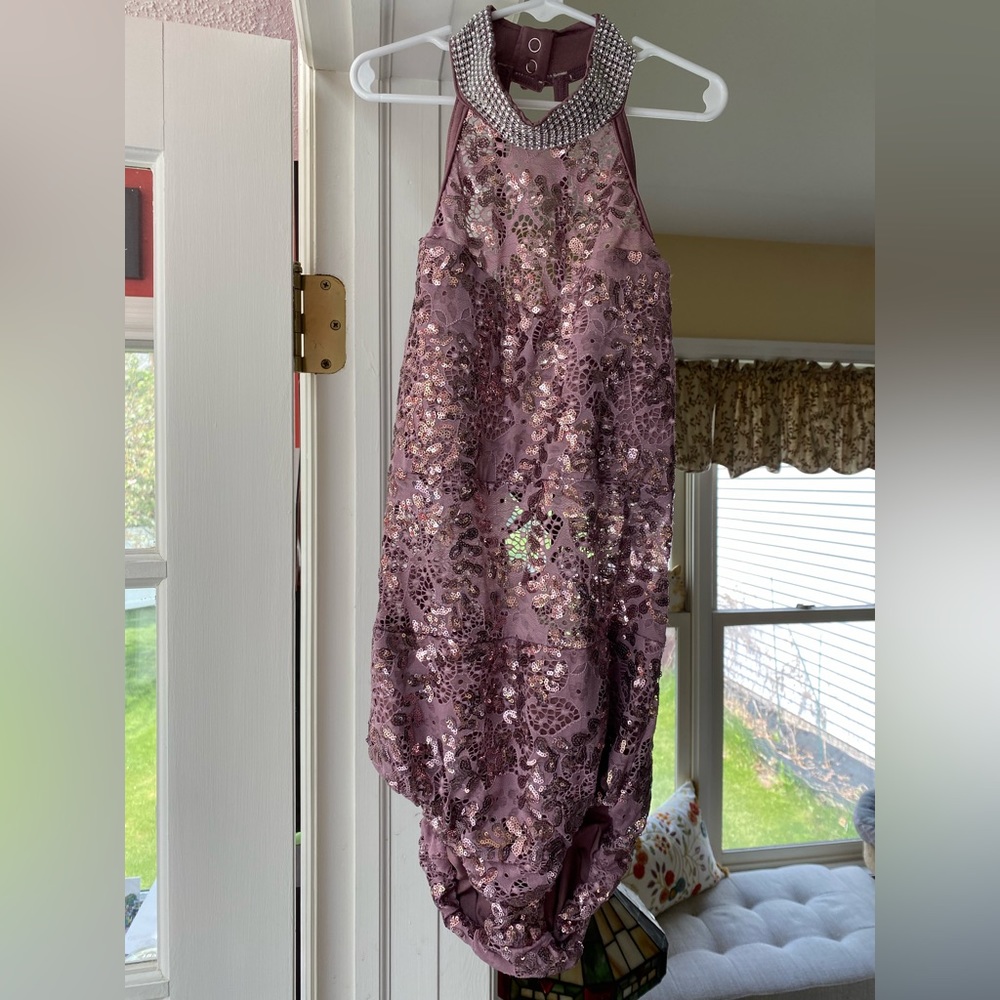 Kelle’ Book lace and sequin- rose colored costume. Size - MA.